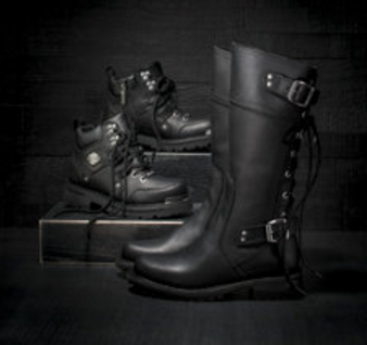 WOMEN'S BOOTS