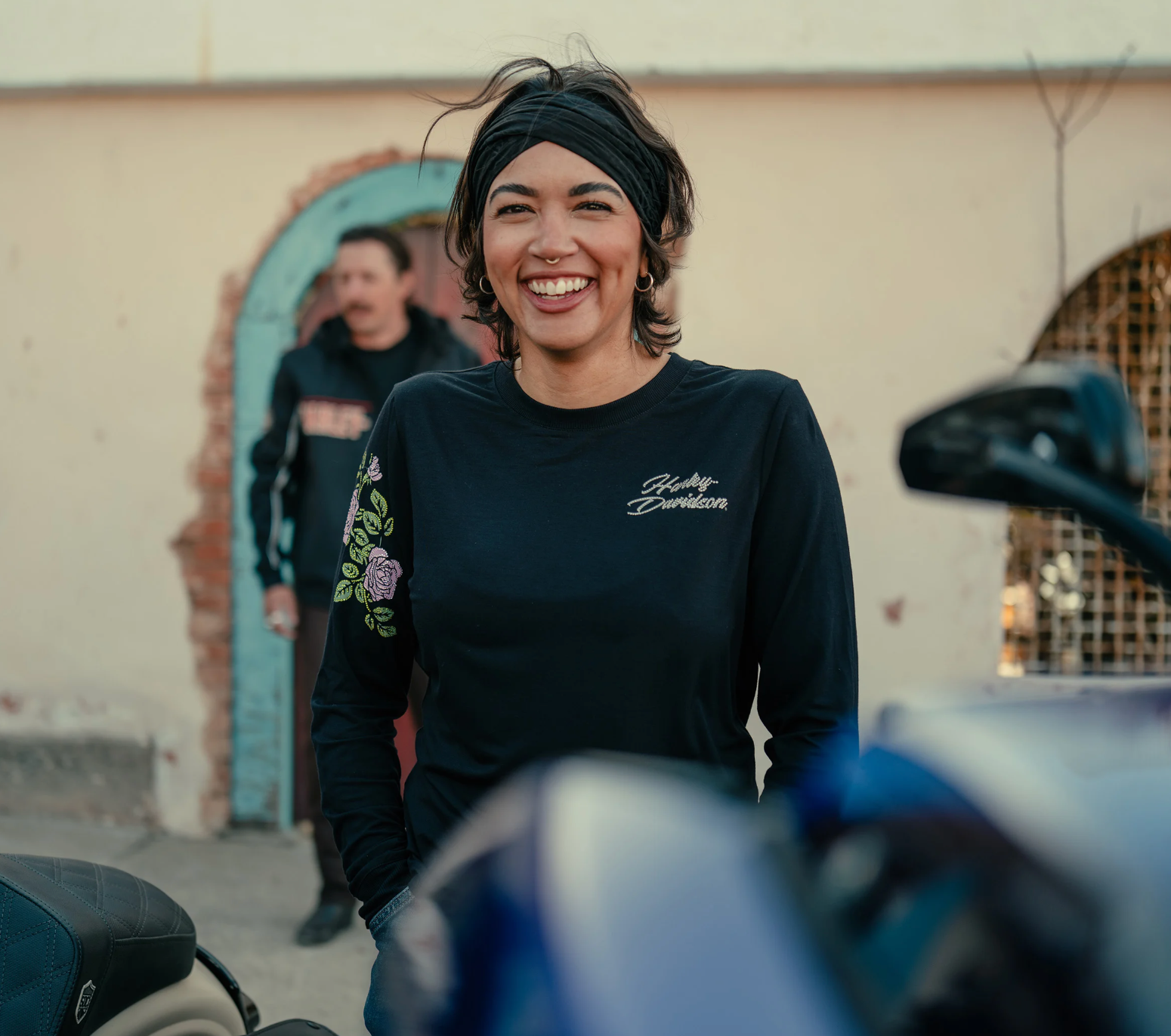 Women's Rose & Thorn Bling Long Sleeve Top - Harley Black