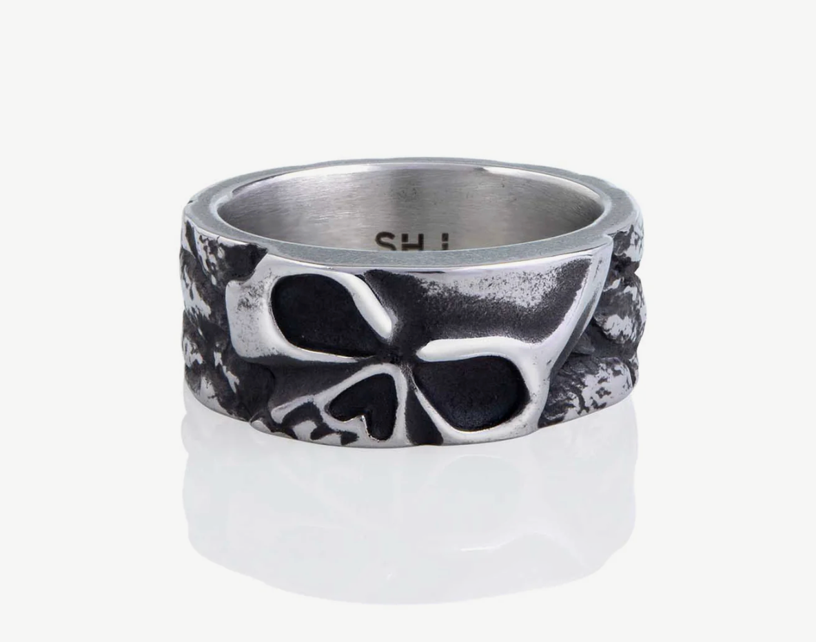 Phantom Skull Band Ring
