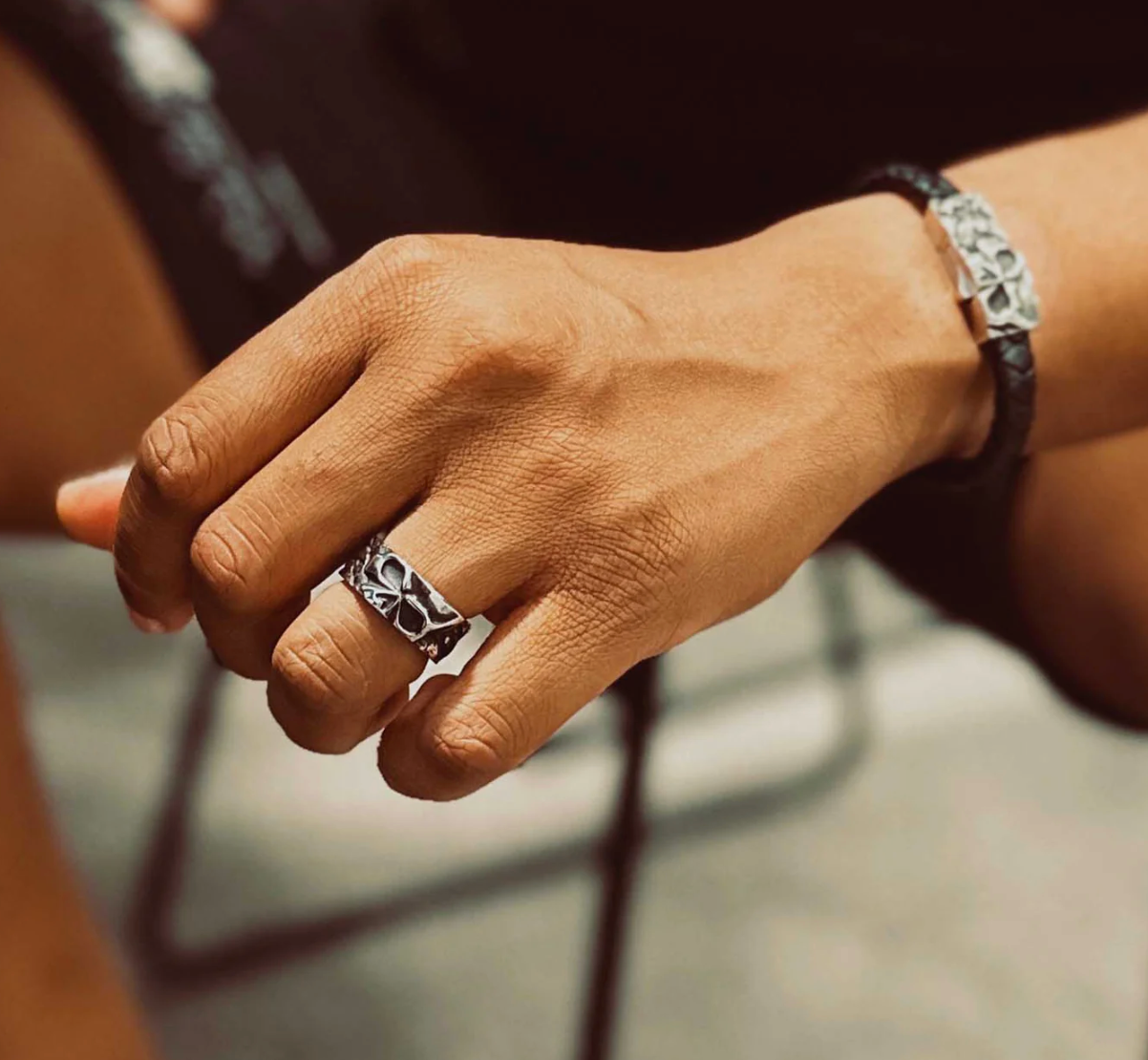 Phantom Skull Band Ring